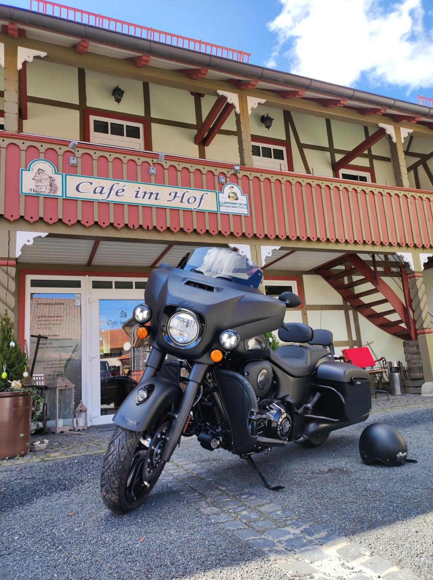 Cafe Im Hof- Bed & Breakfast Streufdorf Zewnętrze zdjęcie