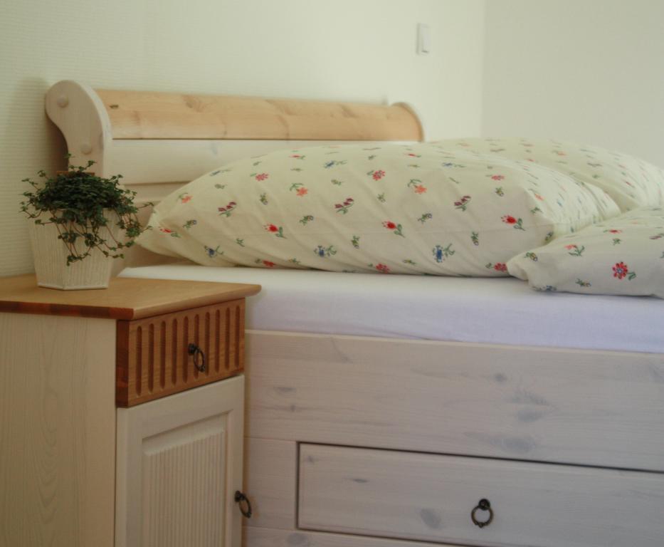 Cafe Im Hof- Bed & Breakfast Streufdorf Zewnętrze zdjęcie