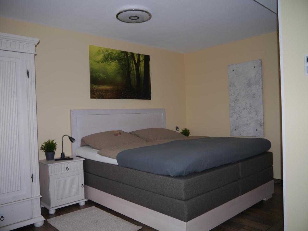 Cafe Im Hof- Bed & Breakfast Streufdorf Zewnętrze zdjęcie